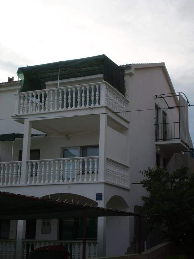Apartments Mali Mate Tribunj  Ngoại thất bức ảnh