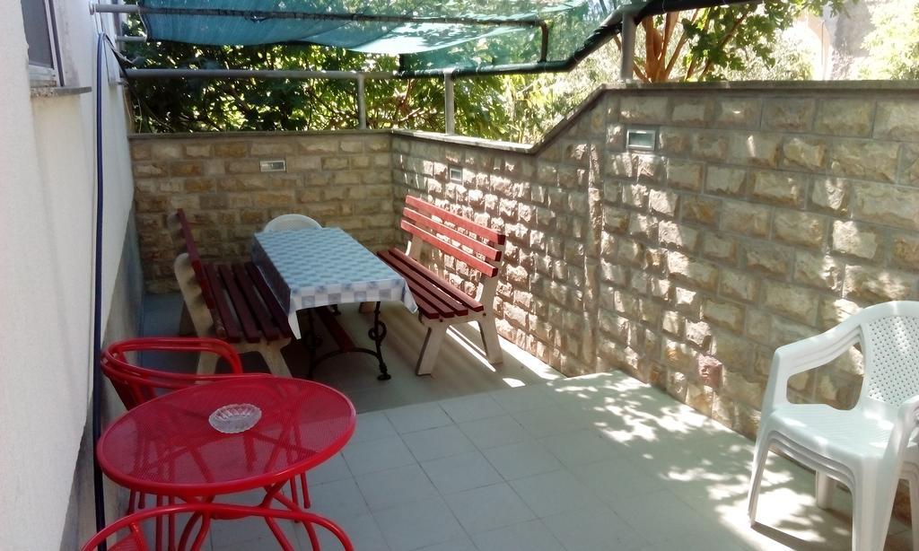 Apartments Mali Mate Tribunj  Ngoại thất bức ảnh