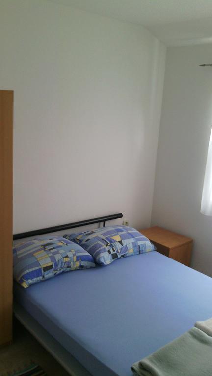 Apartments Mali Mate Tribunj  Ngoại thất bức ảnh